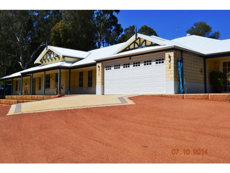 90 Karl Place, Mundaring WA 6073