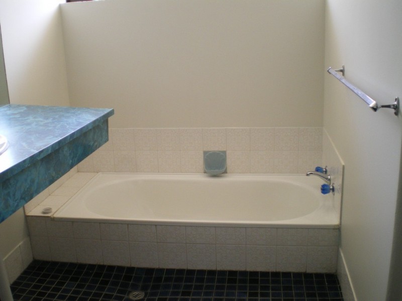 15 Yilgarn, Mundaring WA 6073