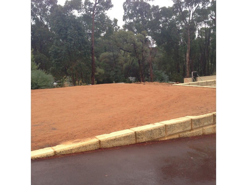 1/9 Hartung, Mundaring WA 6073