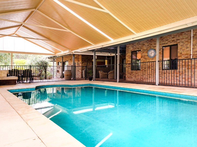 35 Lukin Avenue, Darlington WA 6070