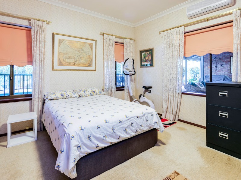 35 Lukin Avenue, Darlington WA 6070