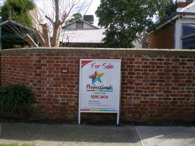 24 Byers Road, Midland WA 6056