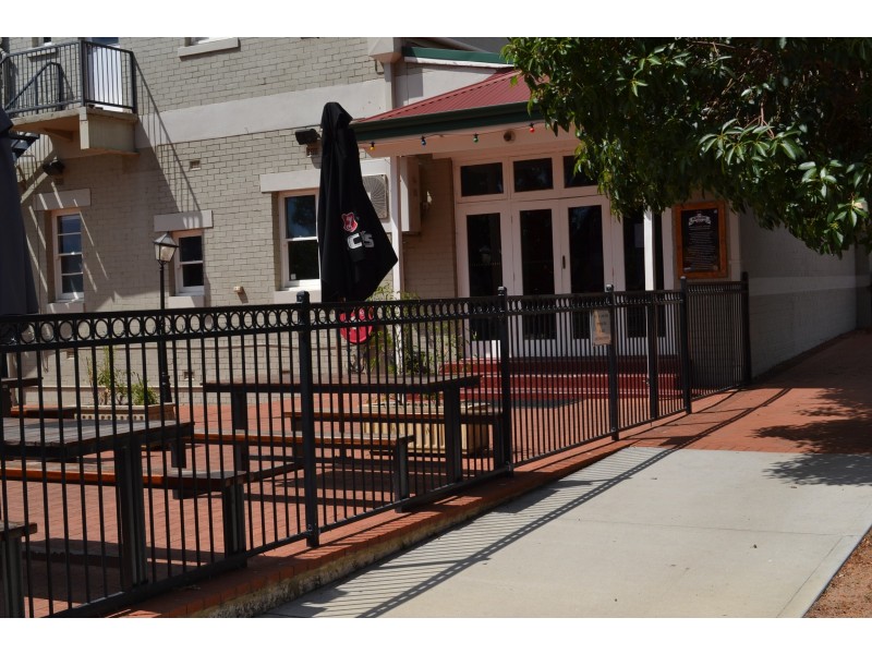 65 Jacoby, Mundaring WA 6073