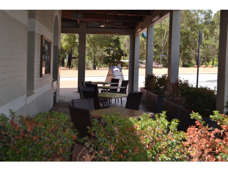 65 Jacoby, Mundaring WA 6073