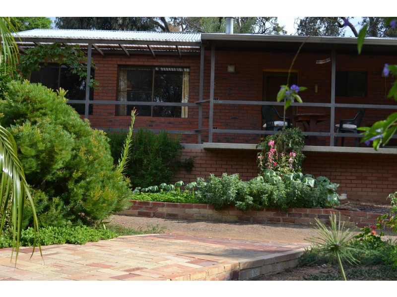 18 A Swan Road, Mahogany Creek WA 6072