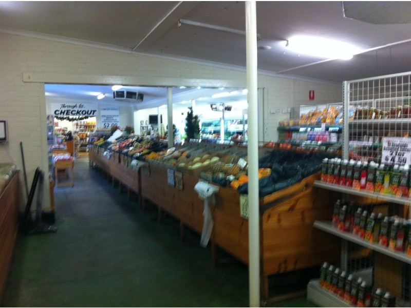 11010 Great Eastern Highway, Sawyers Valley WA 6074