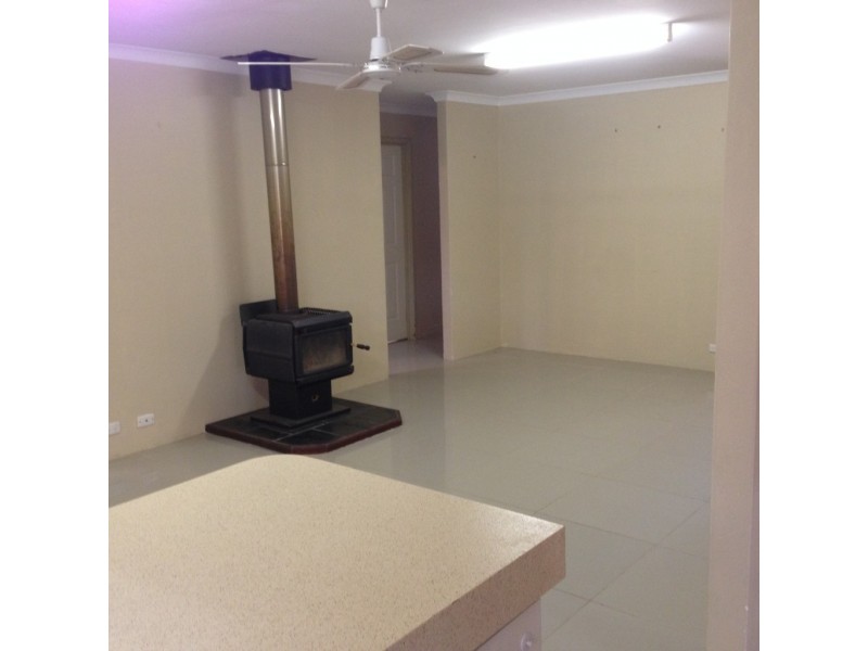 20 White, Mount Helena WA 6082