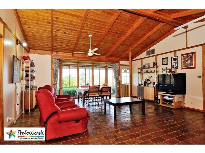 58 The Eyrie, Gidgegannup WA 6083