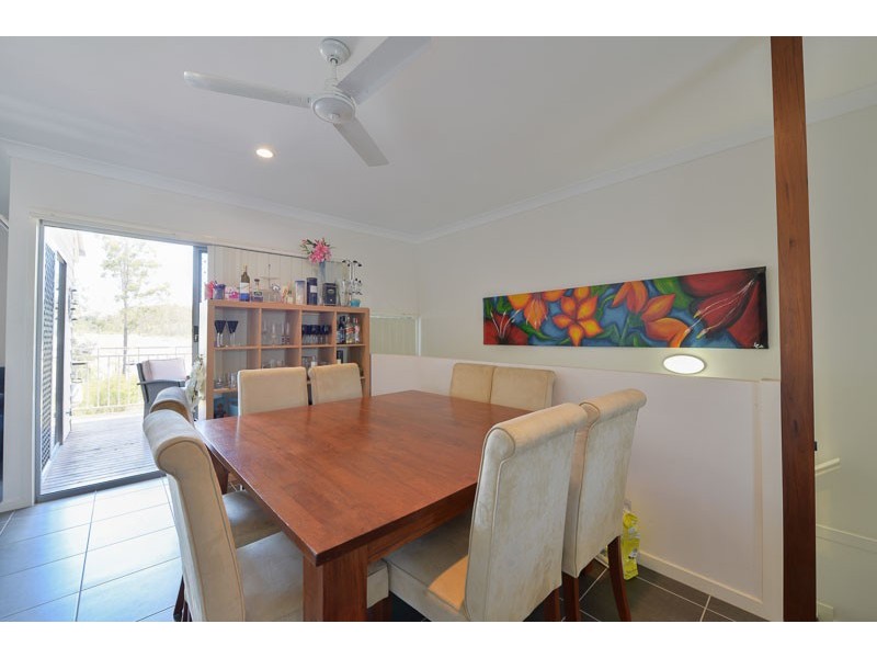 82 Grande Avenue, Springfield Lakes QLD 4300