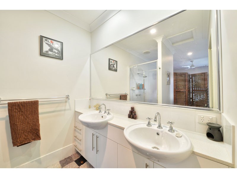 82 Grande Avenue, Springfield Lakes QLD 4300