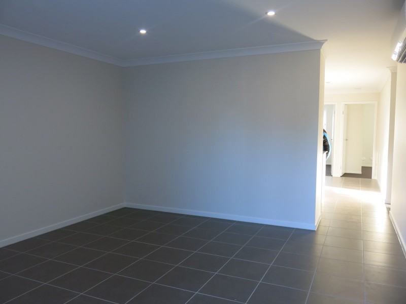 12B Weston Court, Bellbird Park QLD 4300