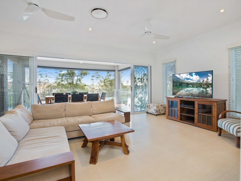 67 The Promenade, Springfield Lakes QLD 4300