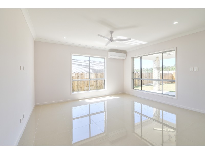 28 Grindelia Drive, Springfield Lakes QLD 4300