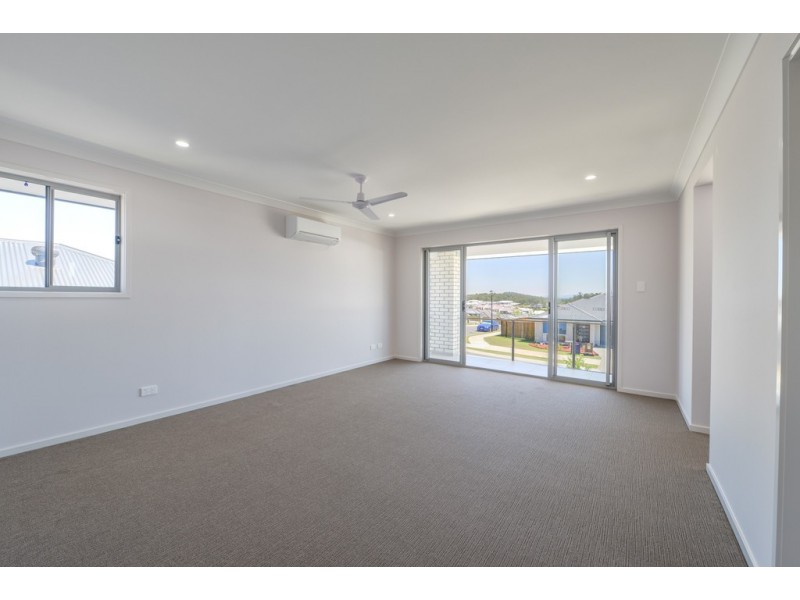 28 Grindelia Drive, Springfield Lakes QLD 4300