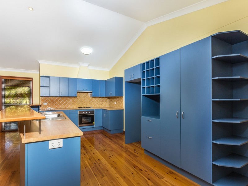 3 Wilson Drive, Camira QLD 4300