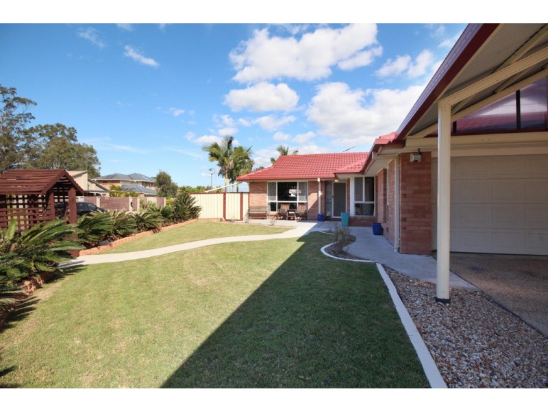 12 Lake Amaroo Court, Logan Reserve QLD 4133