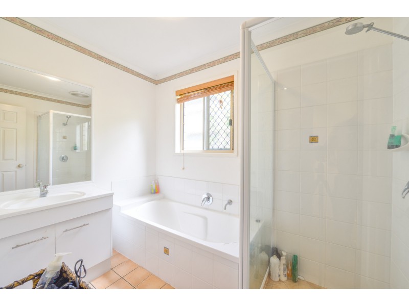 14 Richard Street, Camira QLD 4300