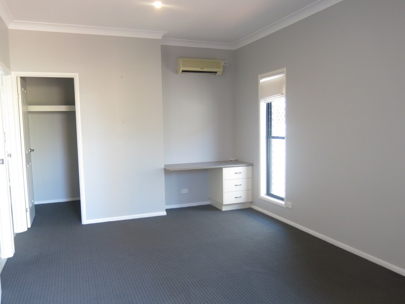 34 Fortune Street, Springfield Lakes QLD 4300