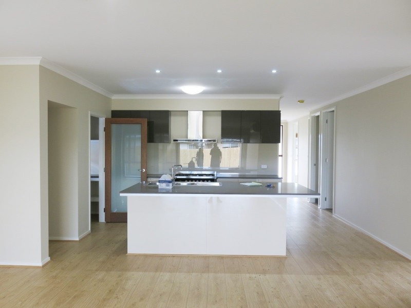 23 Splendid Avenue, South Ripley QLD 4306