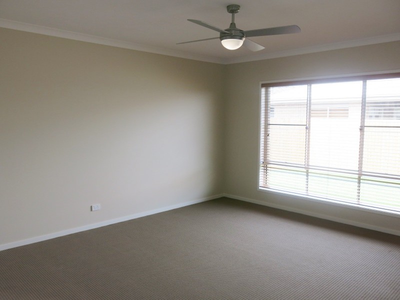 23 Splendid Avenue, South Ripley QLD 4306
