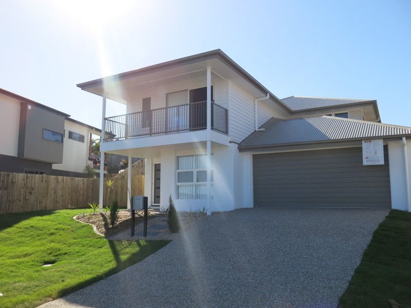8 Apex Court, Springfield Lakes QLD 4300
