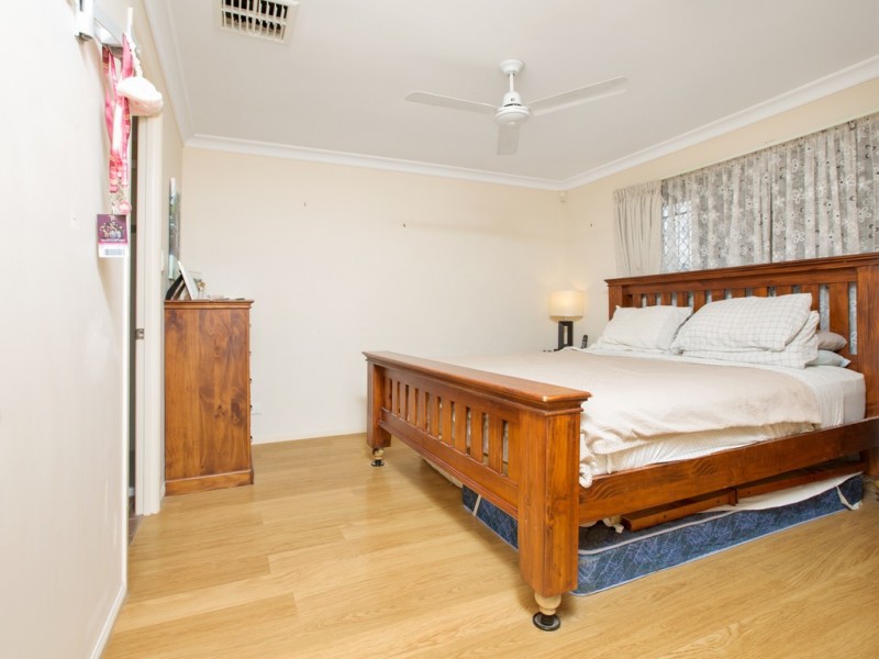 28 Eden Crescent, Springfield Lakes QLD 4300