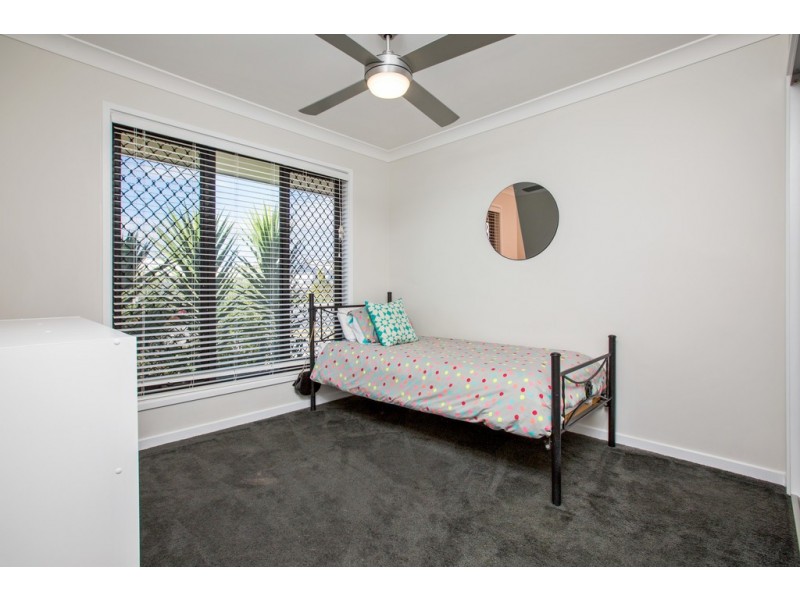 1 Rest Court, Springfield Lakes QLD 4300