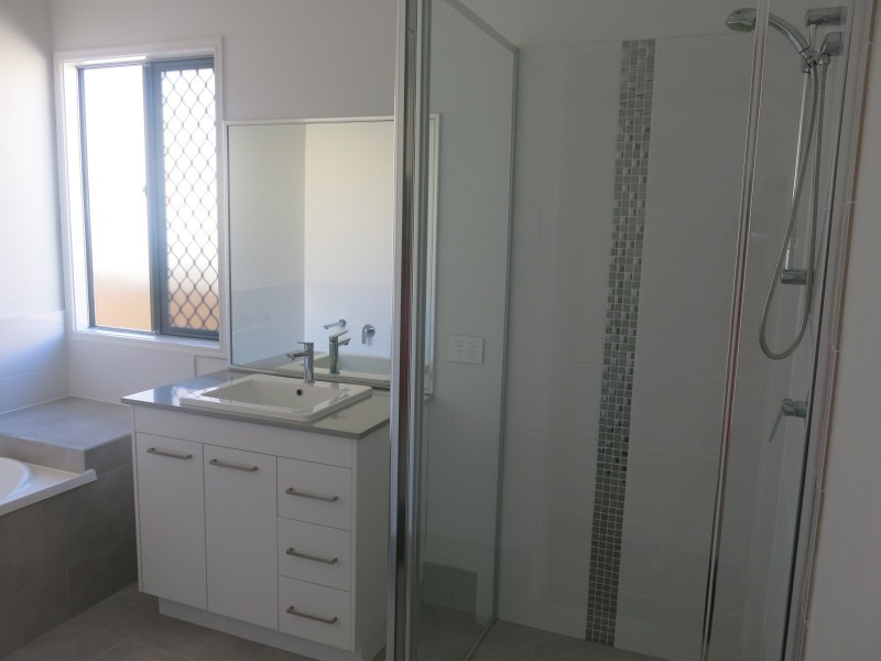 58 Landing Circuit, Springfield Lakes QLD 4300