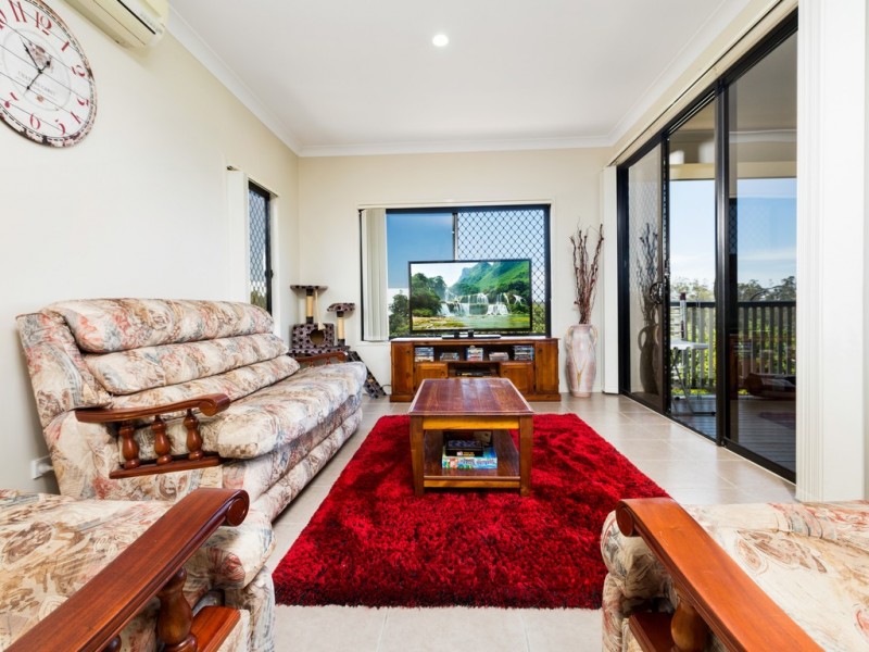 15 Dry Dock Cct, Springfield Lakes QLD 4300
