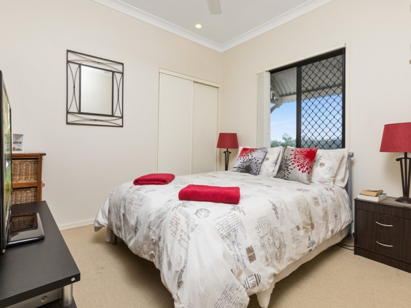 15 Dry Dock Cct, Springfield Lakes QLD 4300