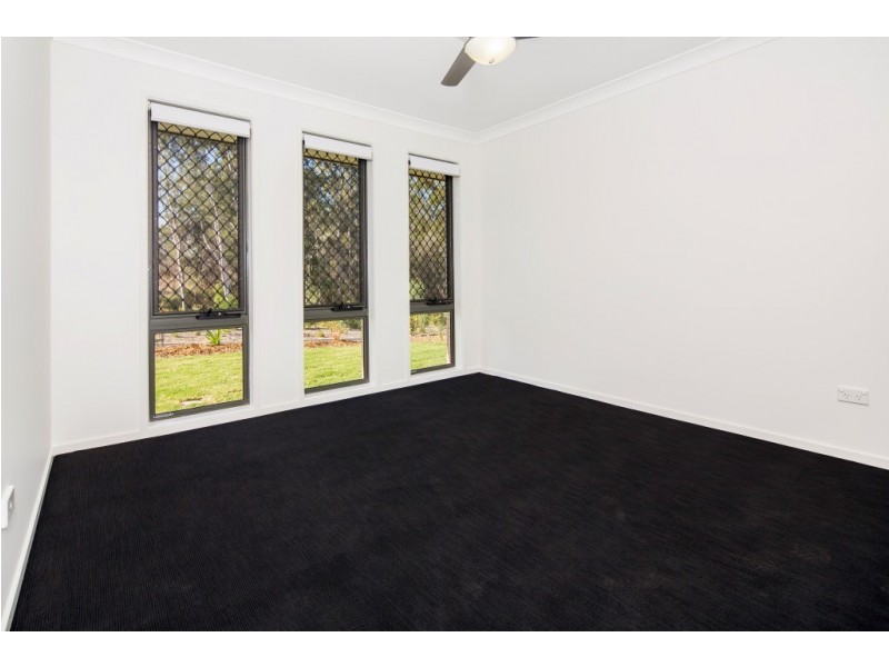 5A Folkes Close, Bellbird Park QLD 4300