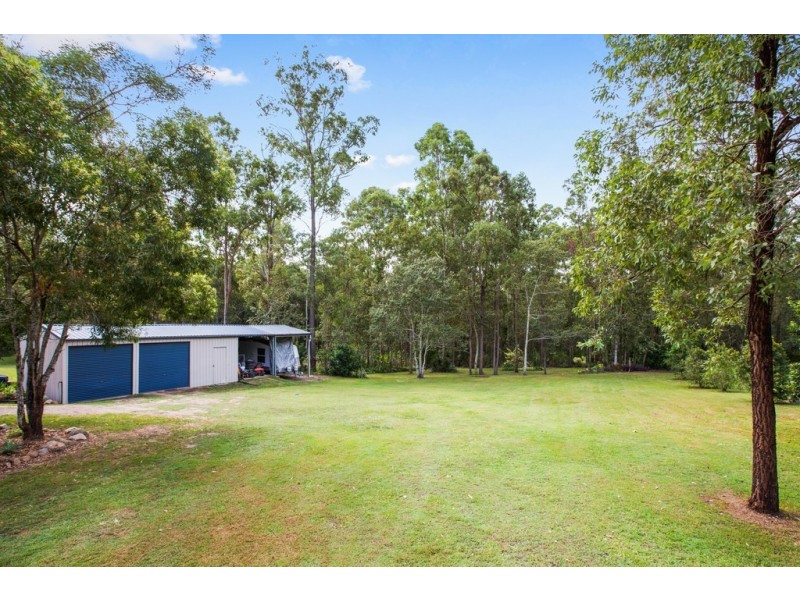 162-164 Silvereye Crescent, Greenbank QLD 4124