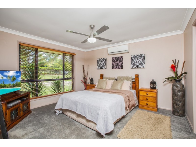 162-164 Silvereye Crescent, Greenbank QLD 4124