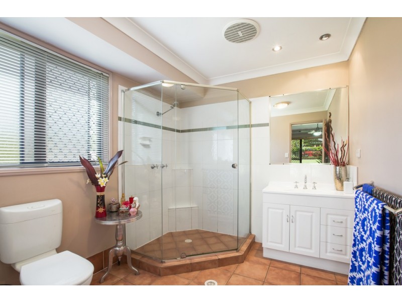 162-164 Silvereye Crescent, Greenbank QLD 4124