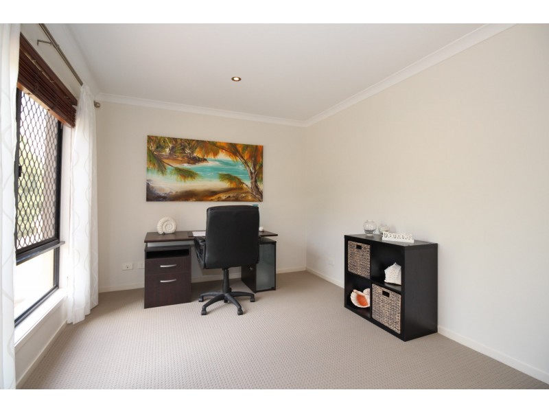 45 Wanderer Crescent, Springfield Lakes QLD 4300