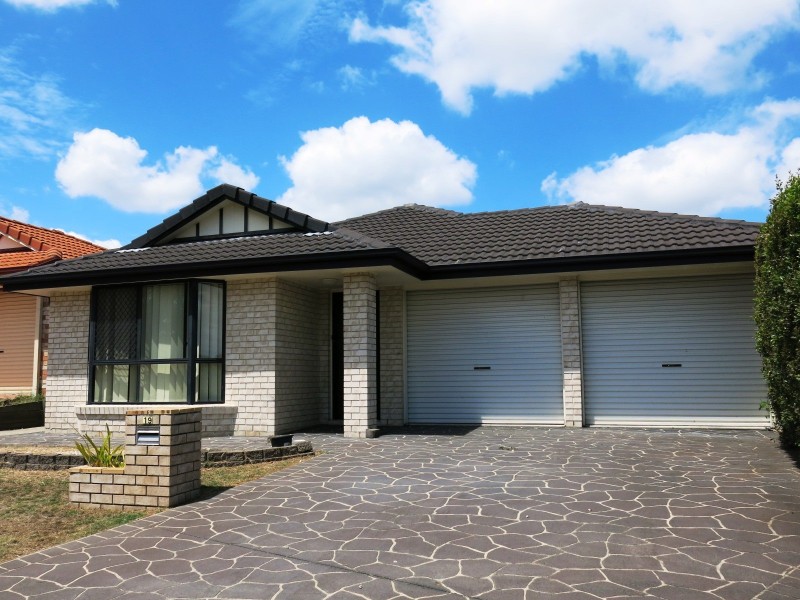 19 Alfred Place, Springfield Lakes QLD 4300