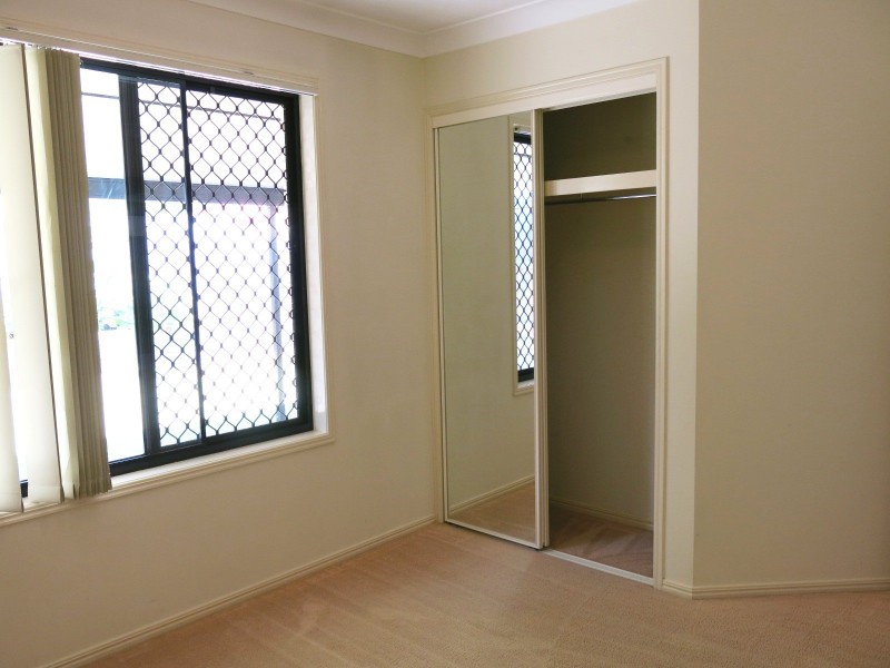 19 Alfred Place, Springfield Lakes QLD 4300