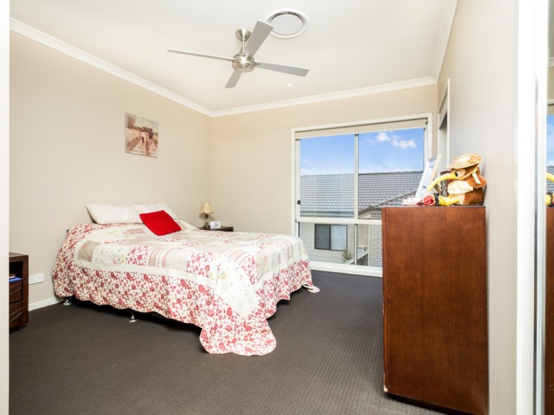 24 McKivat Drive, Springfield Lakes QLD 4300