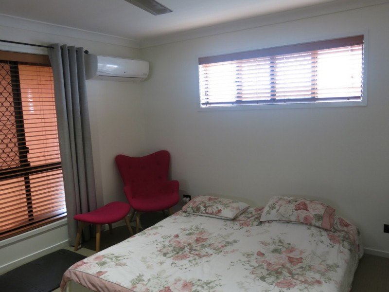 60 Carnarvon Ave, Springfield Lakes QLD 4300
