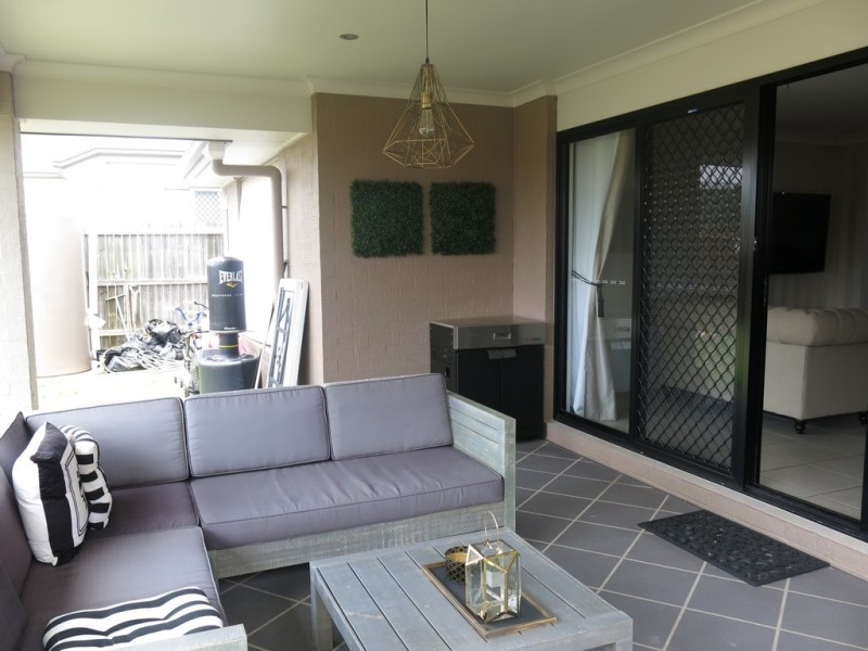 60 Carnarvon Ave, Springfield Lakes QLD 4300