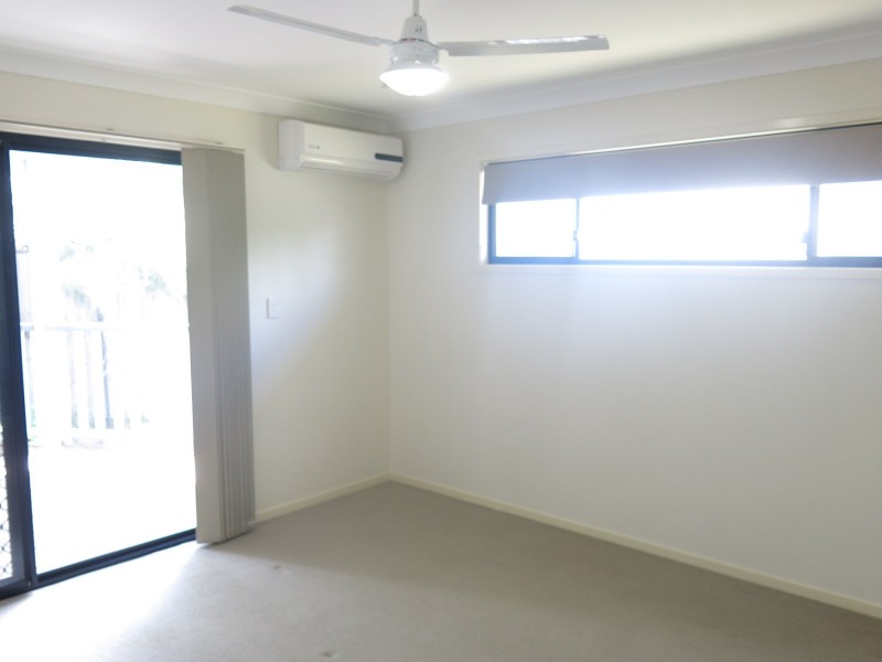 20 Park Edge Drive, Springfield Lakes QLD 4300