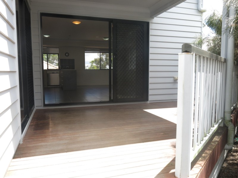 20 Park Edge Drive, Springfield Lakes QLD 4300