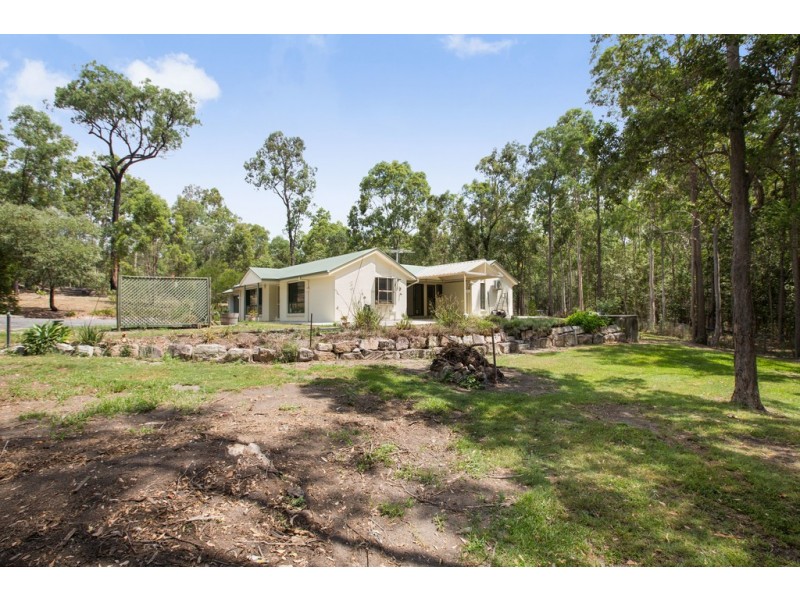 15 Wallaroo Court, Greenbank QLD 4124