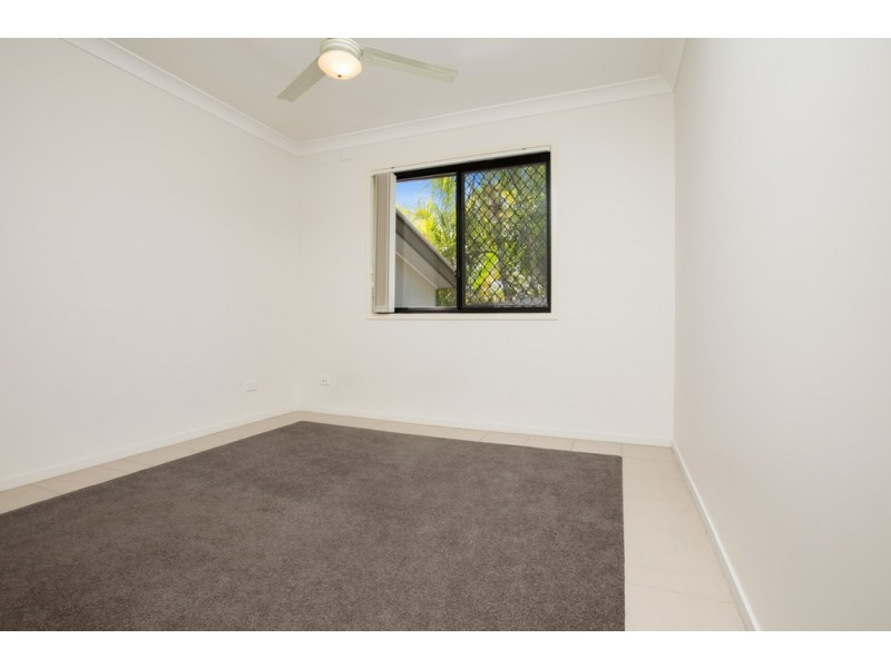 4 Orchard Crescent, Springfield Lakes QLD 4300