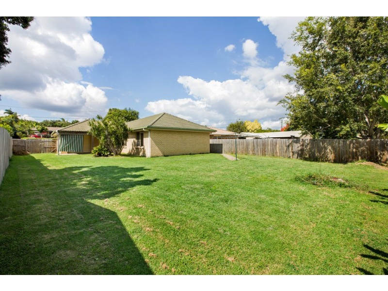 243 Henty Drive, Redbank Plains QLD 4301