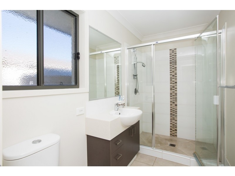 38 Geranium Drive, Springfield Lakes QLD 4300
