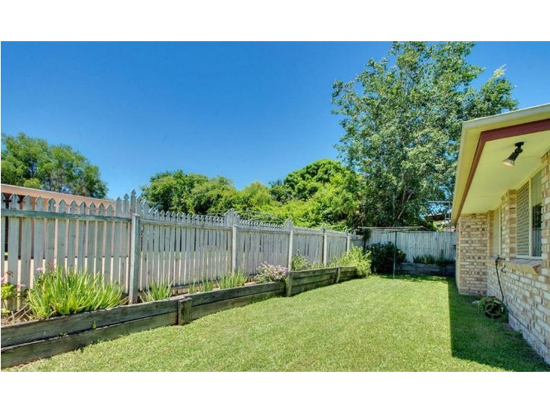 2A Walsh Street, Newtown QLD 4305