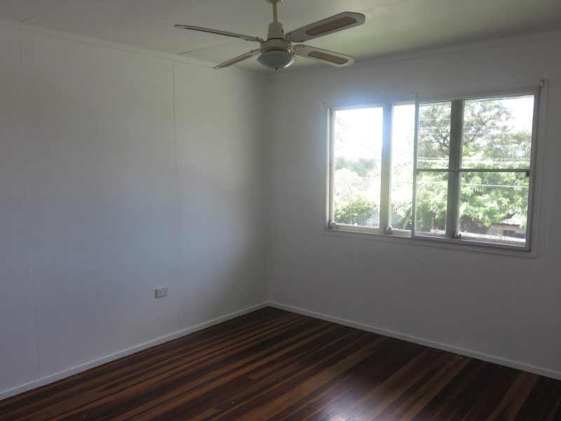 12 Wentworth Street, Leichhardt QLD 4305