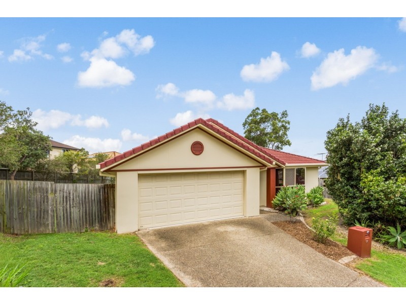 34 Canterbury Bells Cct, Springfield Lakes QLD 4300