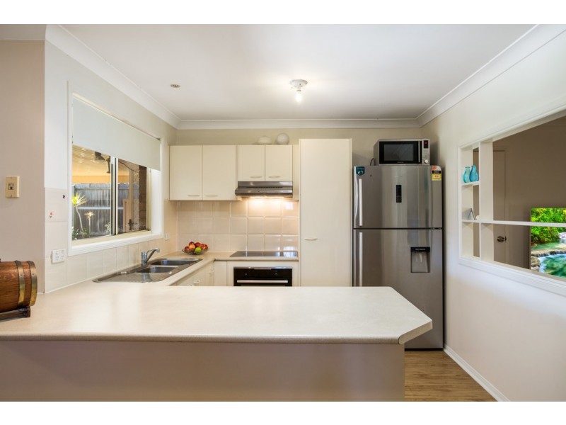 92 Addison Road, Camira QLD 4300